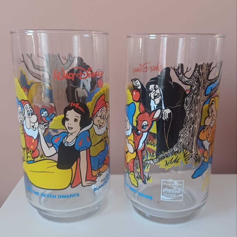 Vintage Collectible Snow White Glass McDonalds Disney Coca-Cola Set Of 2